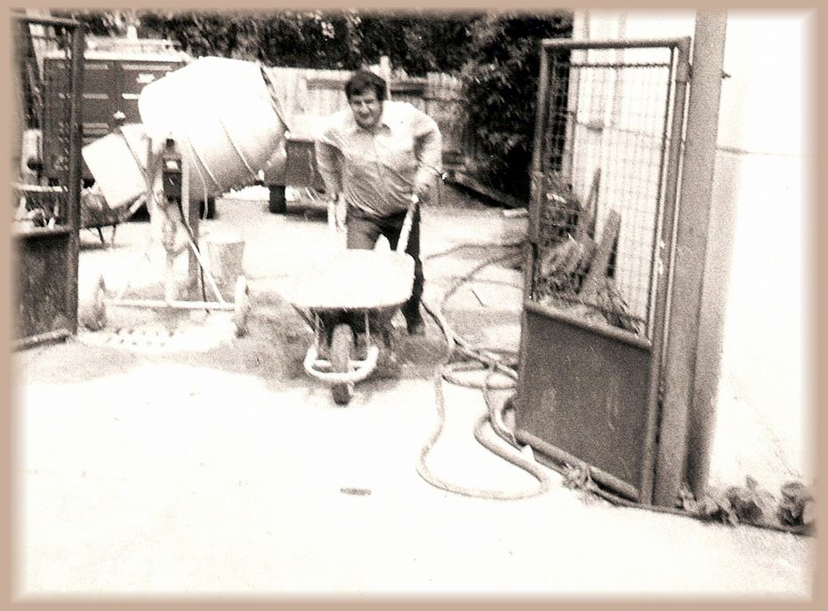 história  1986 stavba prístrešku 