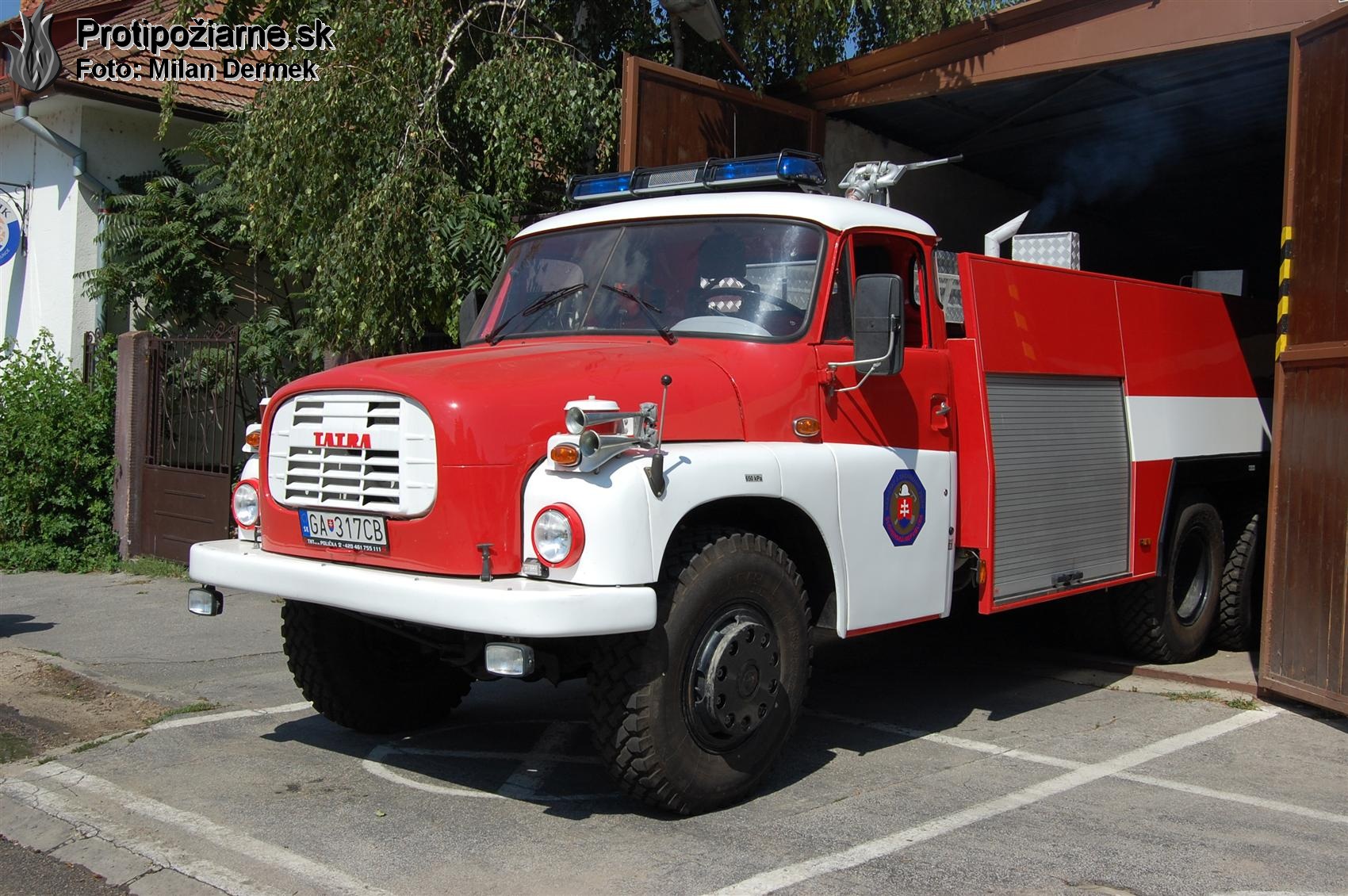 Tatra 148